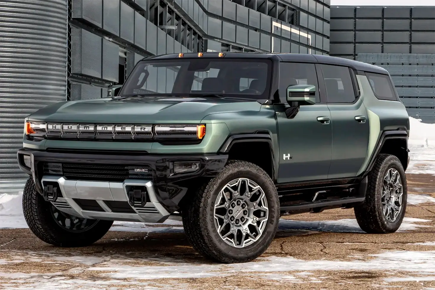 Hummer EV SUV